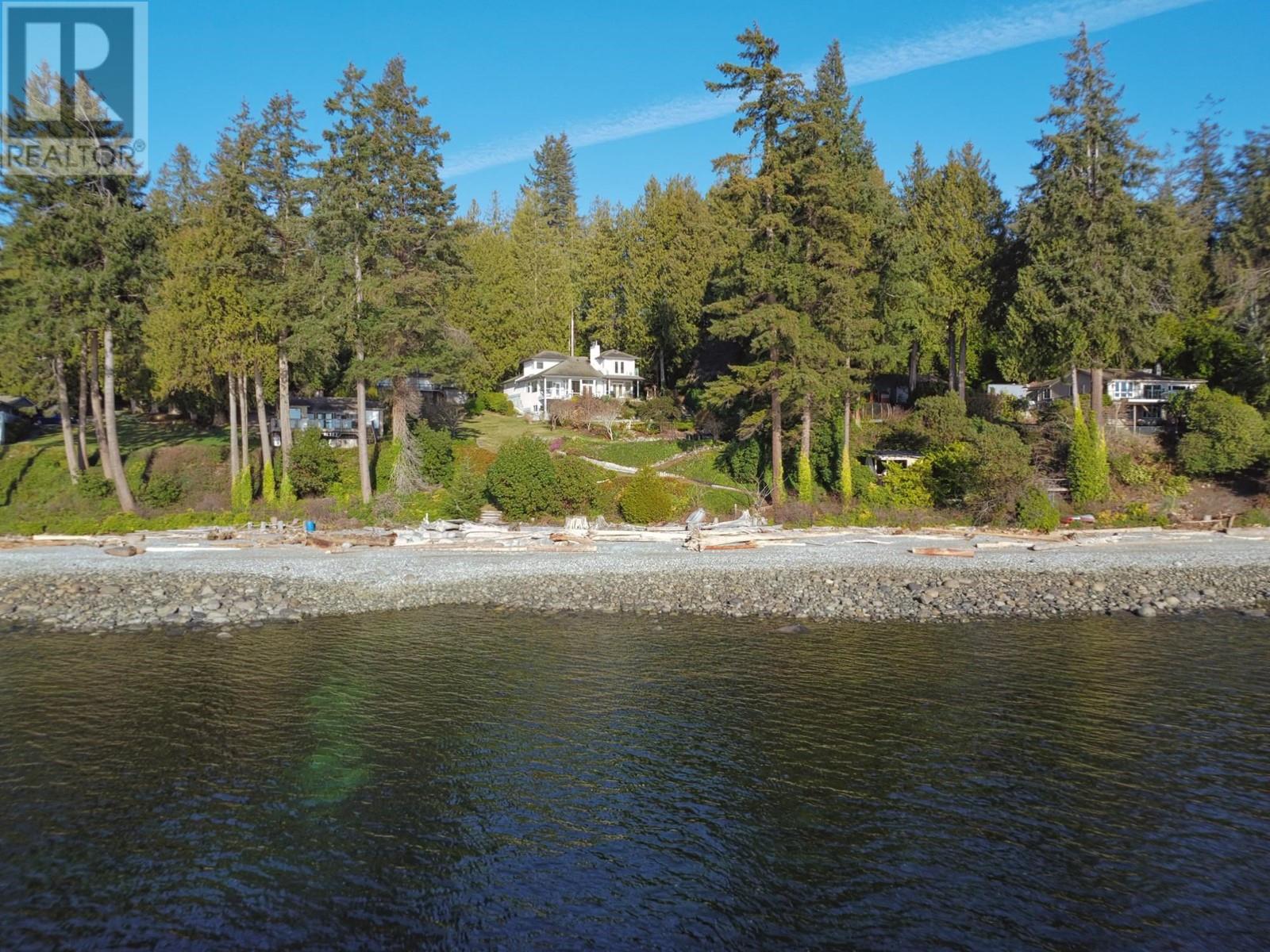 6417 SUNSHINE COAST HIGHWAY, Sechelt
