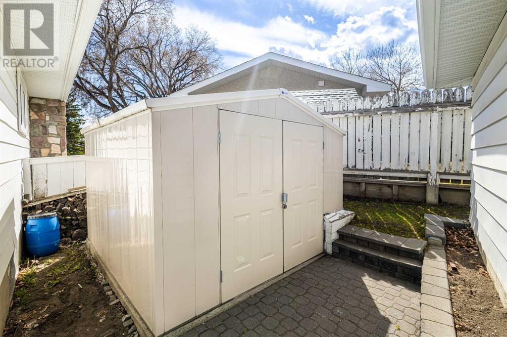 7419 Huntertown Crescent NW Photo 34 - Calgary Real Estate