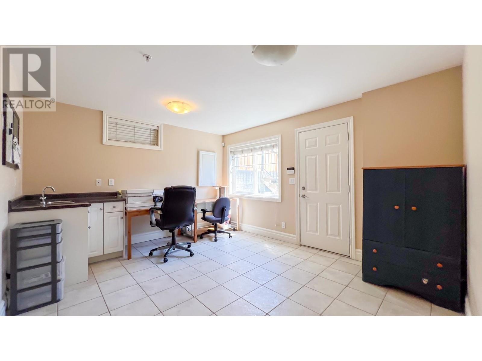 260 W 63RD AVENUE, Vancouver
