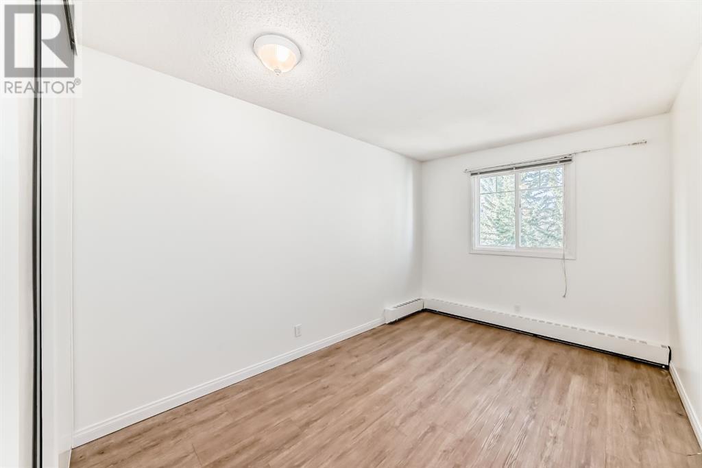 Single Family House for Sale in C  Dalton Drive NW Dalhousie Calgary 