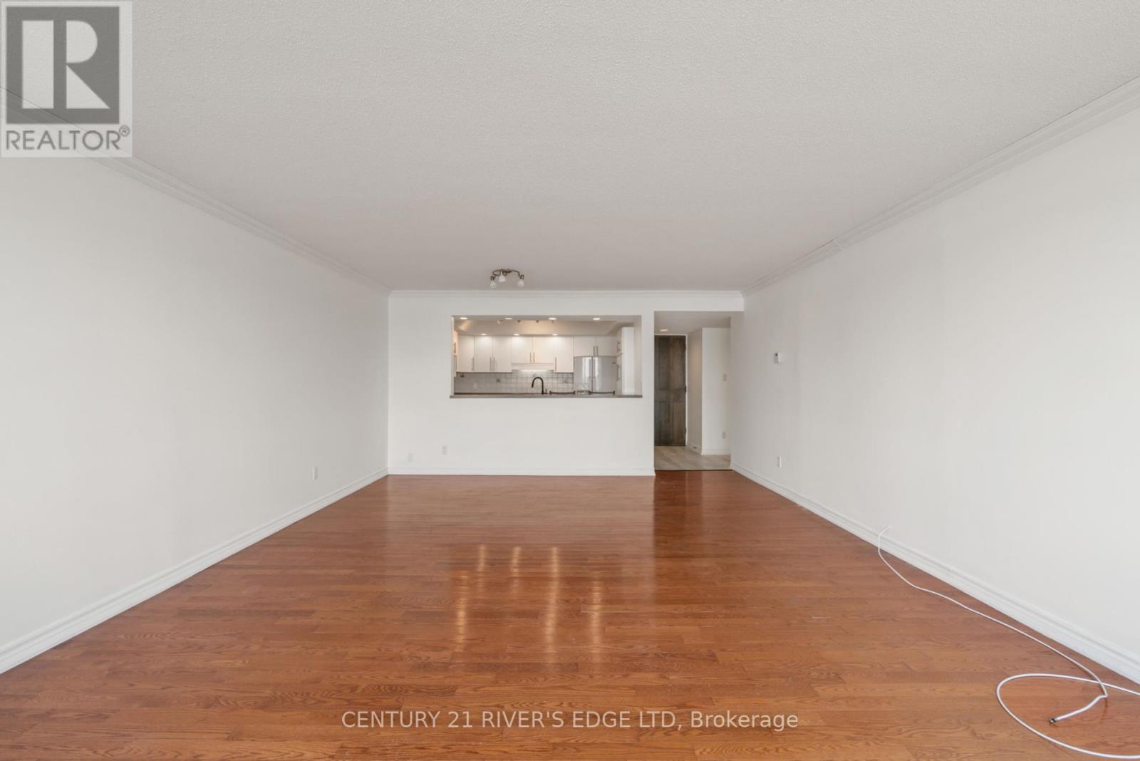 Photo 19 of 601 55 Water Street E, Brockville ON