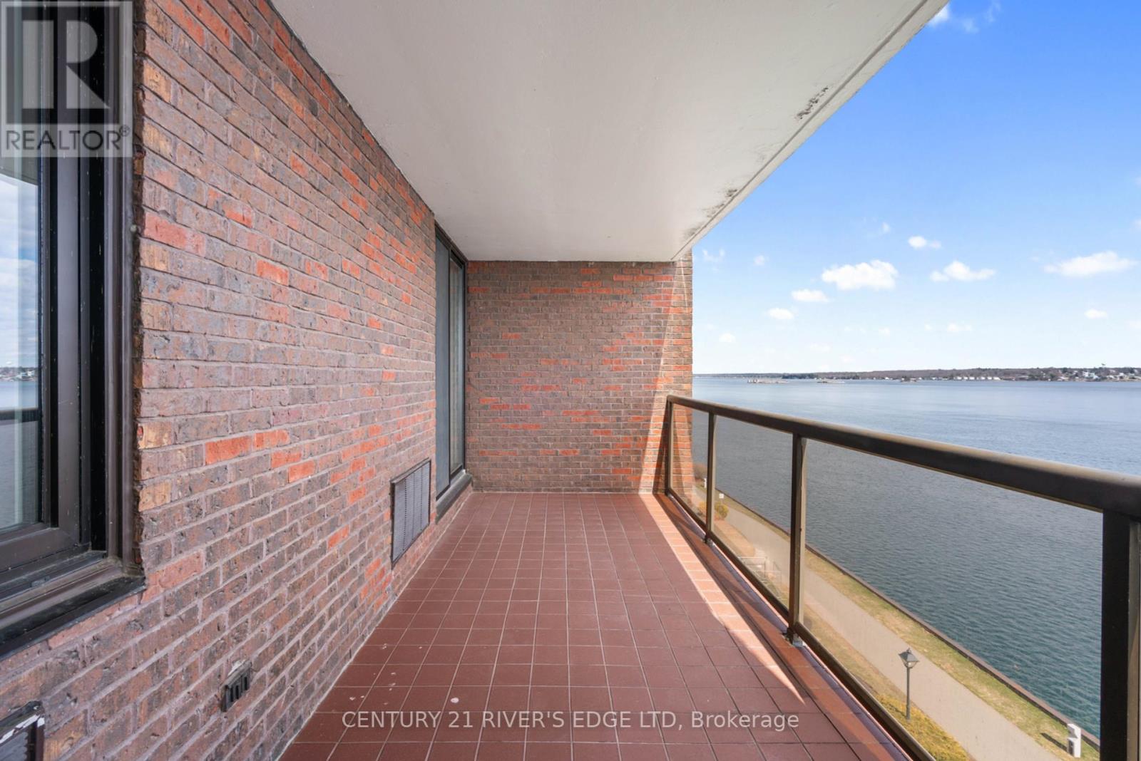 Photo 21 of 601 55 Water Street E, Brockville ON