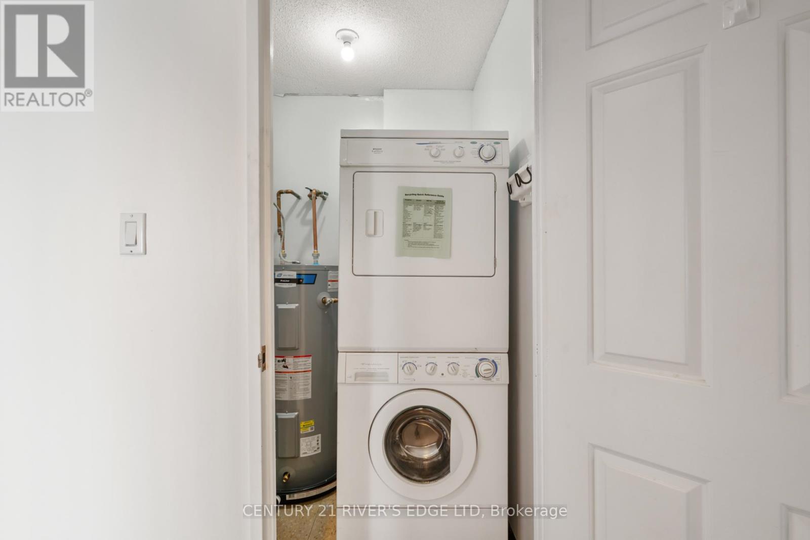 Photo 26 of 601 55 Water Street E, Brockville ON