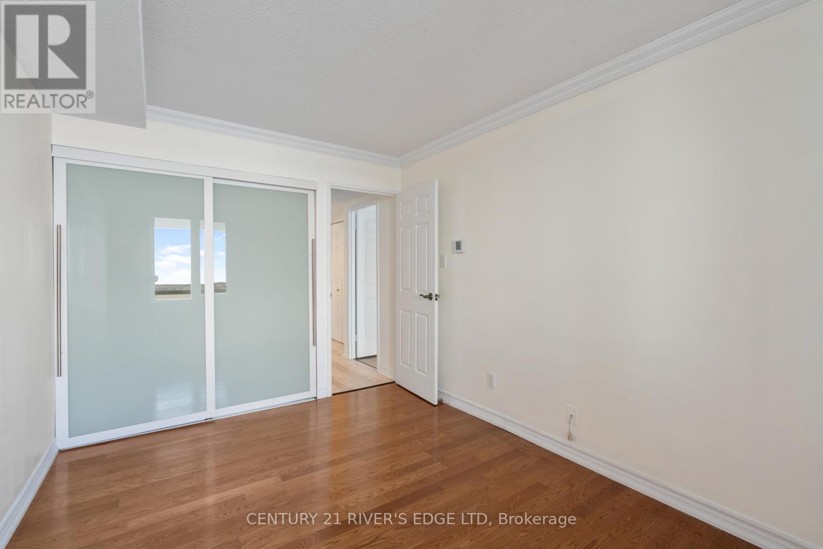 Photo 28 of 601 55 Water Street E, Brockville ON