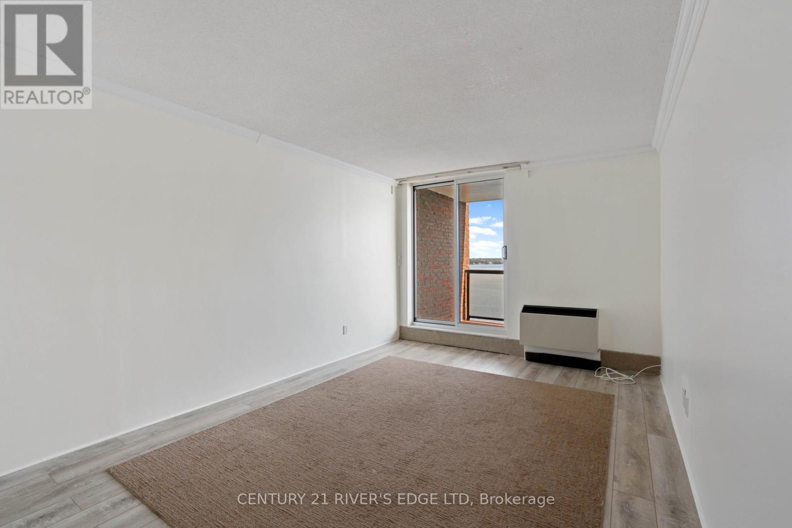Photo 29 of 601 55 Water Street E, Brockville ON