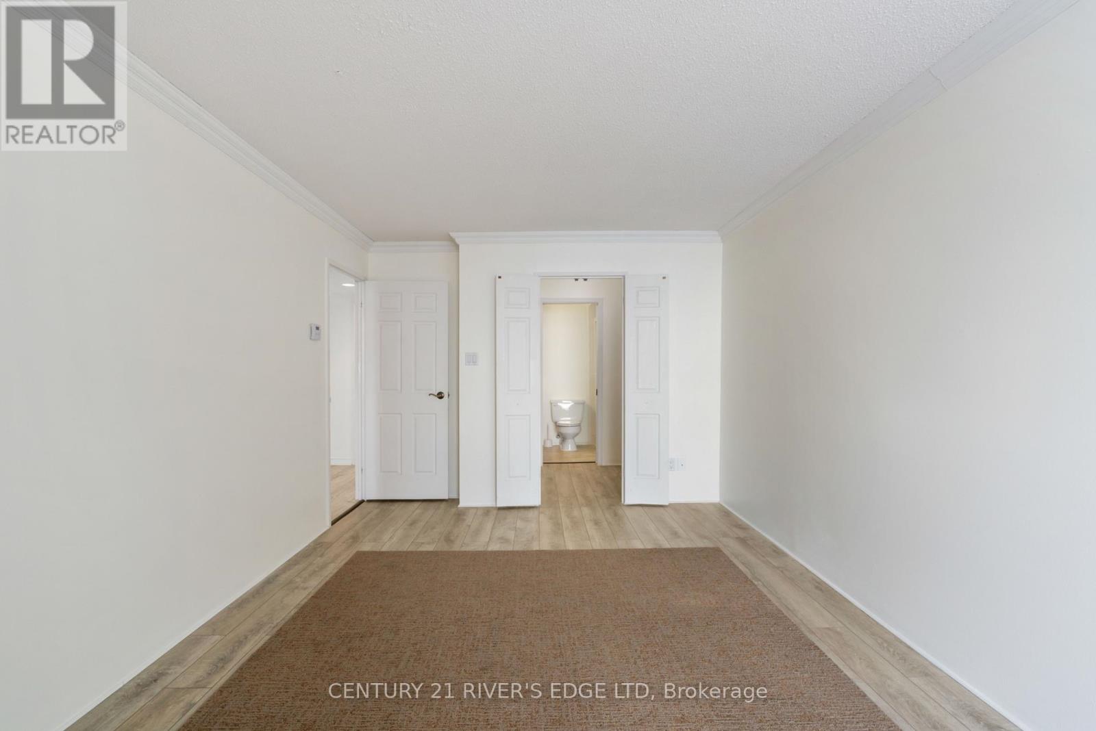 Photo 31 of 601 55 Water Street E, Brockville ON