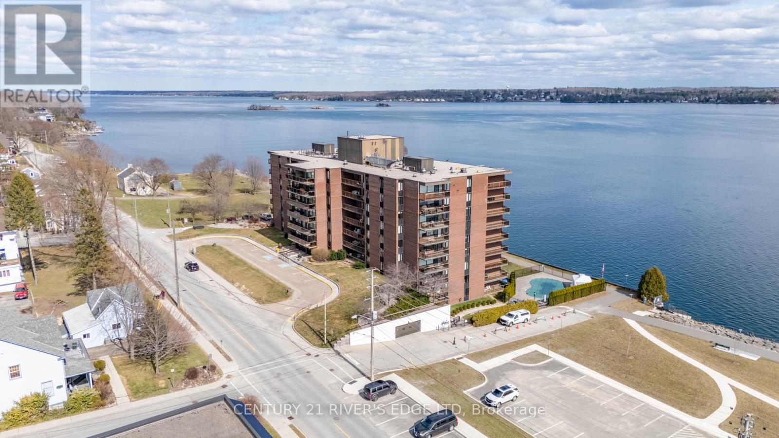 Photo 36 of 601 55 Water Street E, Brockville ON