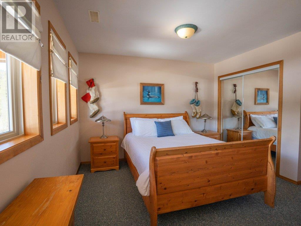  273 CLEARVIEW Road, Penticton
