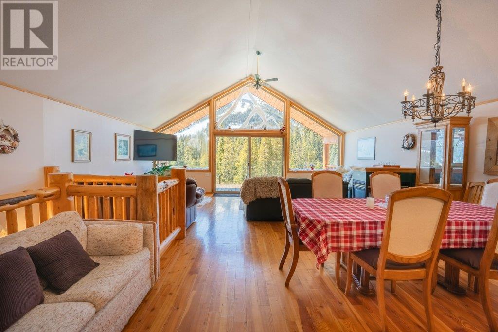  273 CLEARVIEW Road, Penticton