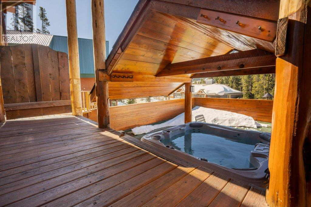  273 CLEARVIEW Road, Penticton
