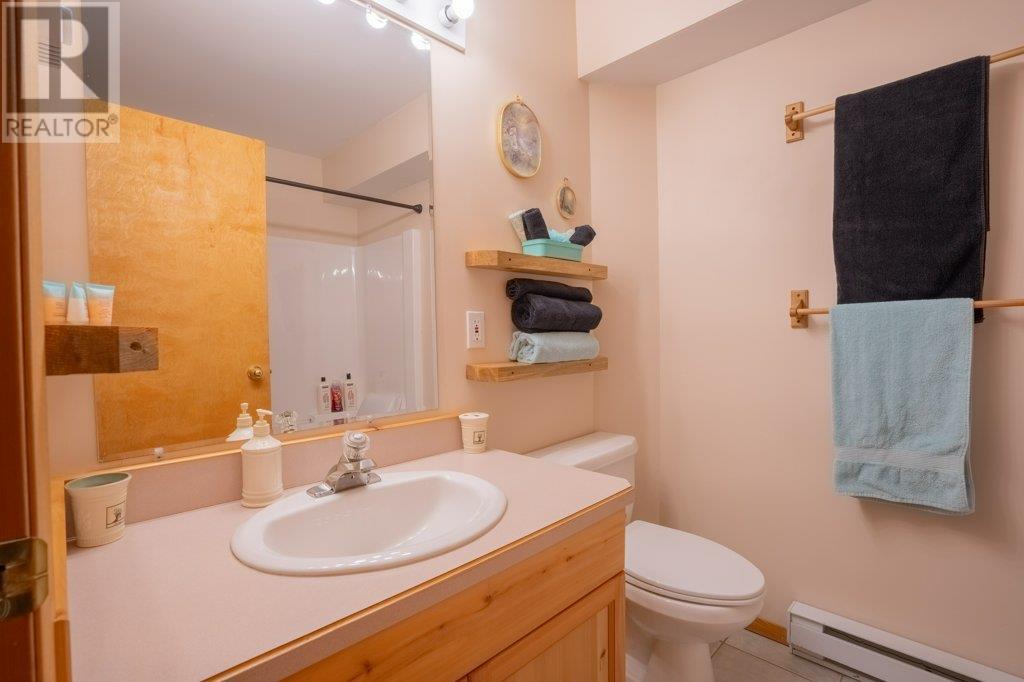  273 CLEARVIEW Road, Penticton