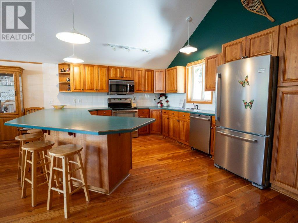  273 CLEARVIEW Road, Penticton