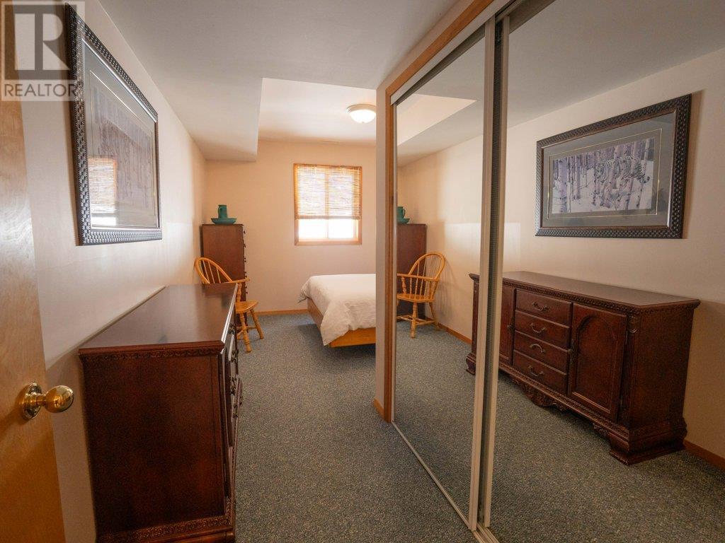  273 CLEARVIEW Road, Penticton