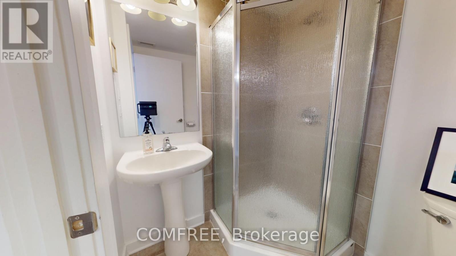 #409 456 KING EDWARD AVENUE - 10