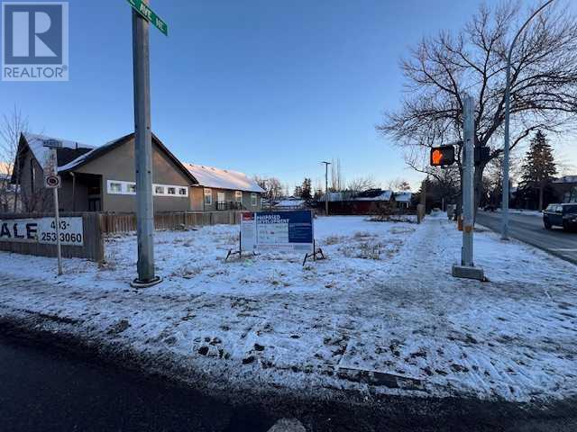 1302 Edmonton Trail NE, Calgary, Alberta