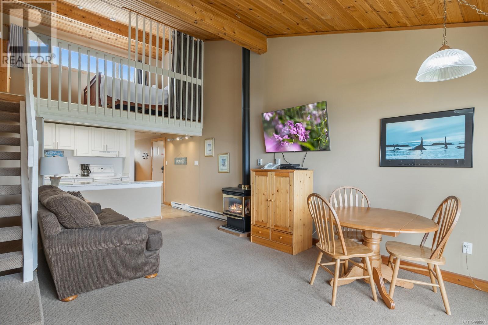 220 3295 Island Hwy W, Qualicum Beach