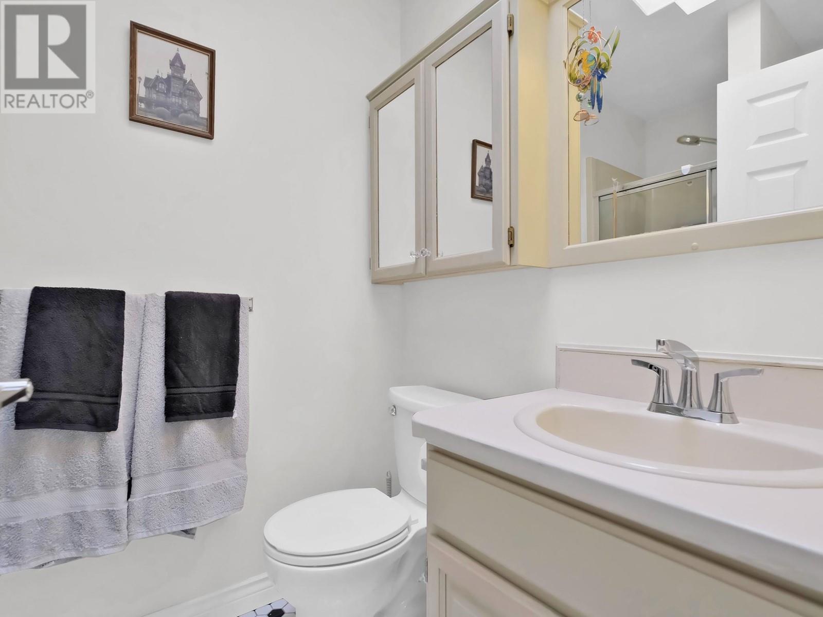 143 1634 CARMI Avenue, Penticton