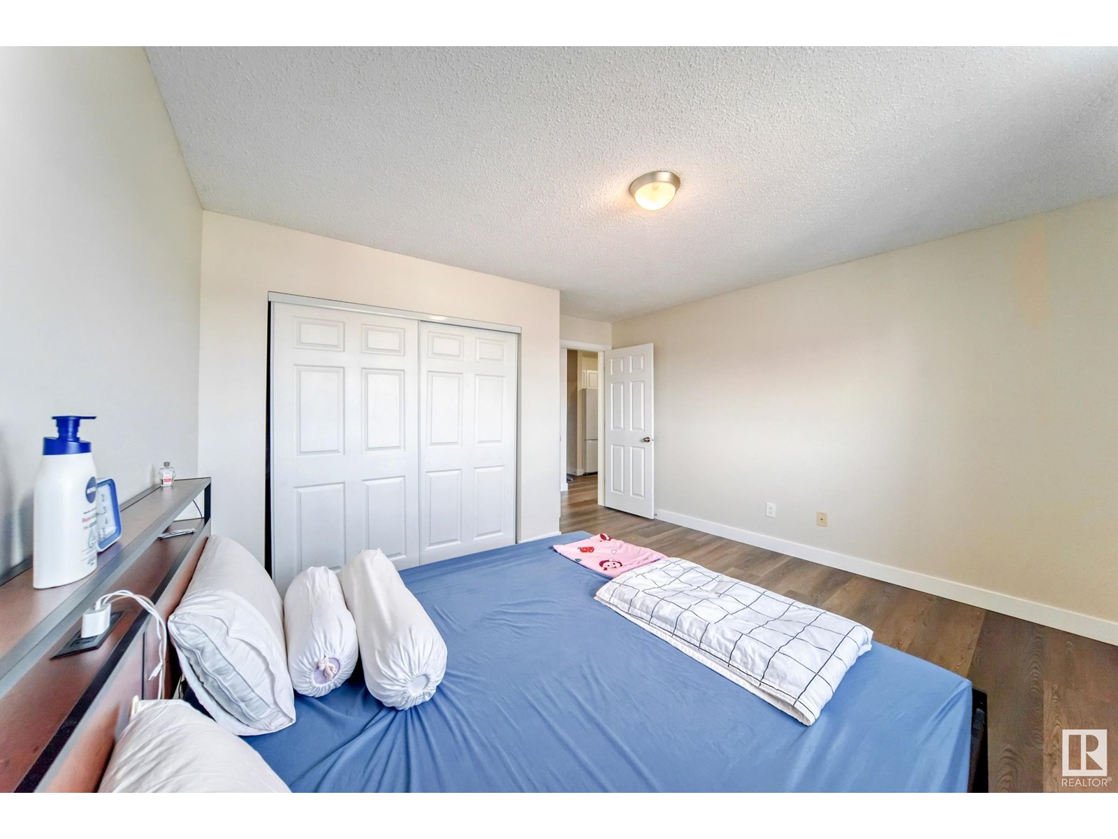 #404 10624 123 ST NW - 13