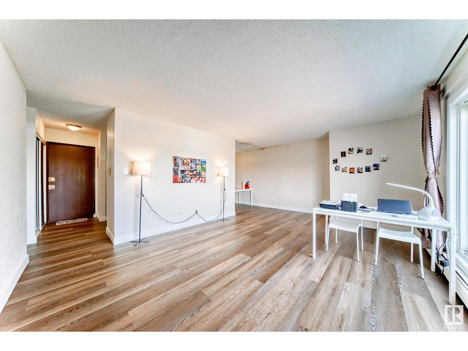 #404 10624 123 ST NW - 6