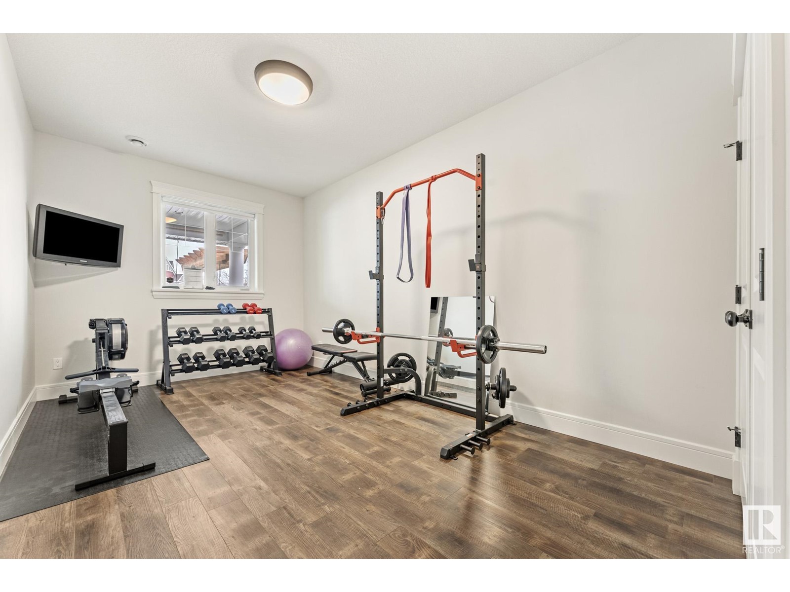 2008 90 ST SW, Edmonton