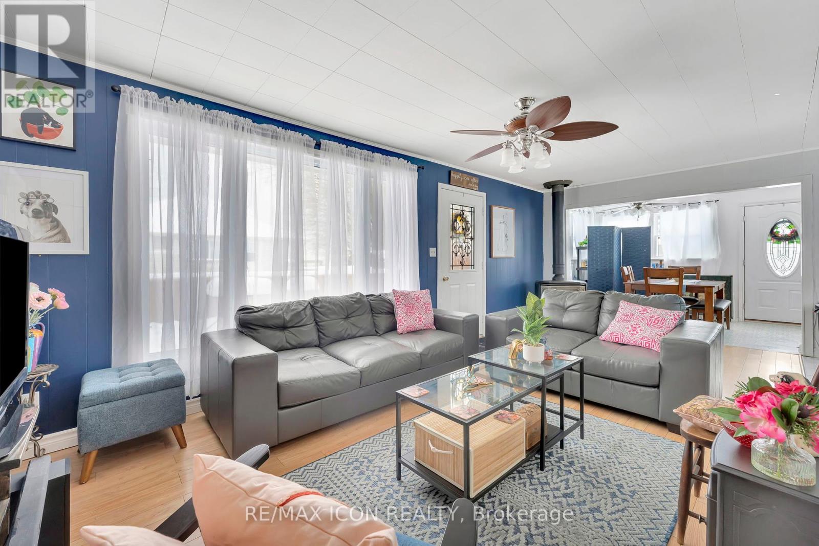 Photo 9 of 2035 Erie Street, Norfolk ON