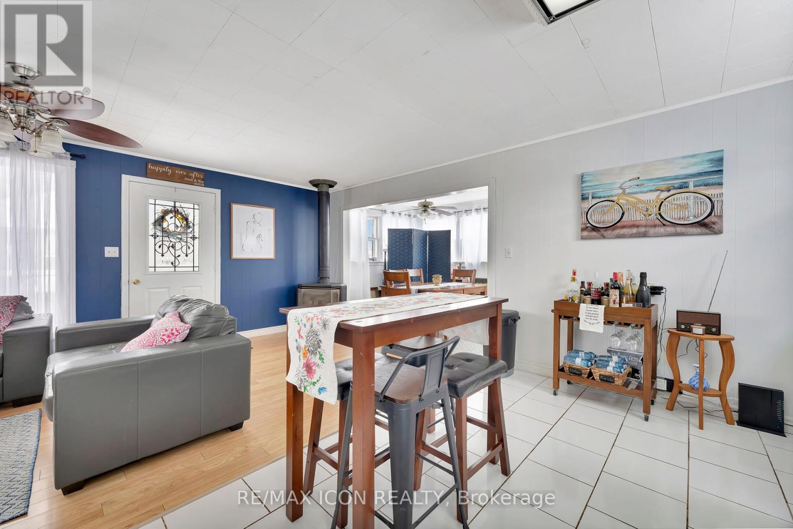 Photo 7 of 2035 Erie Street, Norfolk ON
