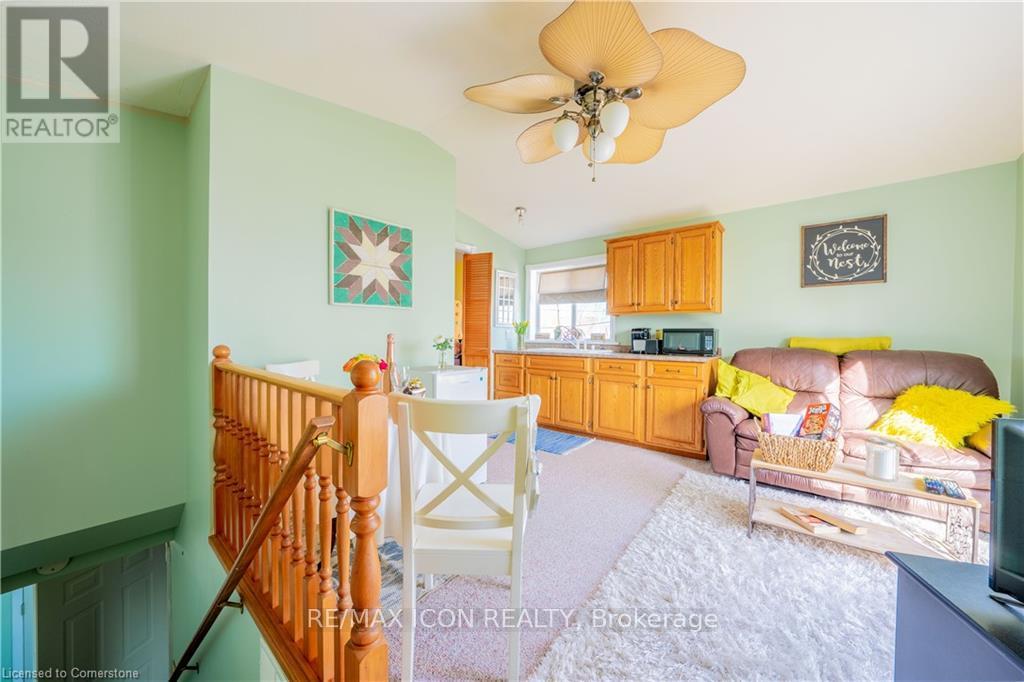 Photo 30 of 2035 Erie Street, Norfolk ON