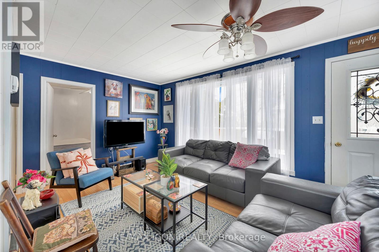 Photo 13 of 2035 Erie Street, Norfolk ON
