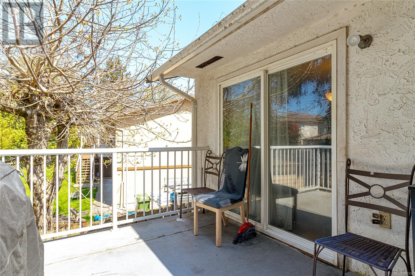  2720 Rainville Road, Langford