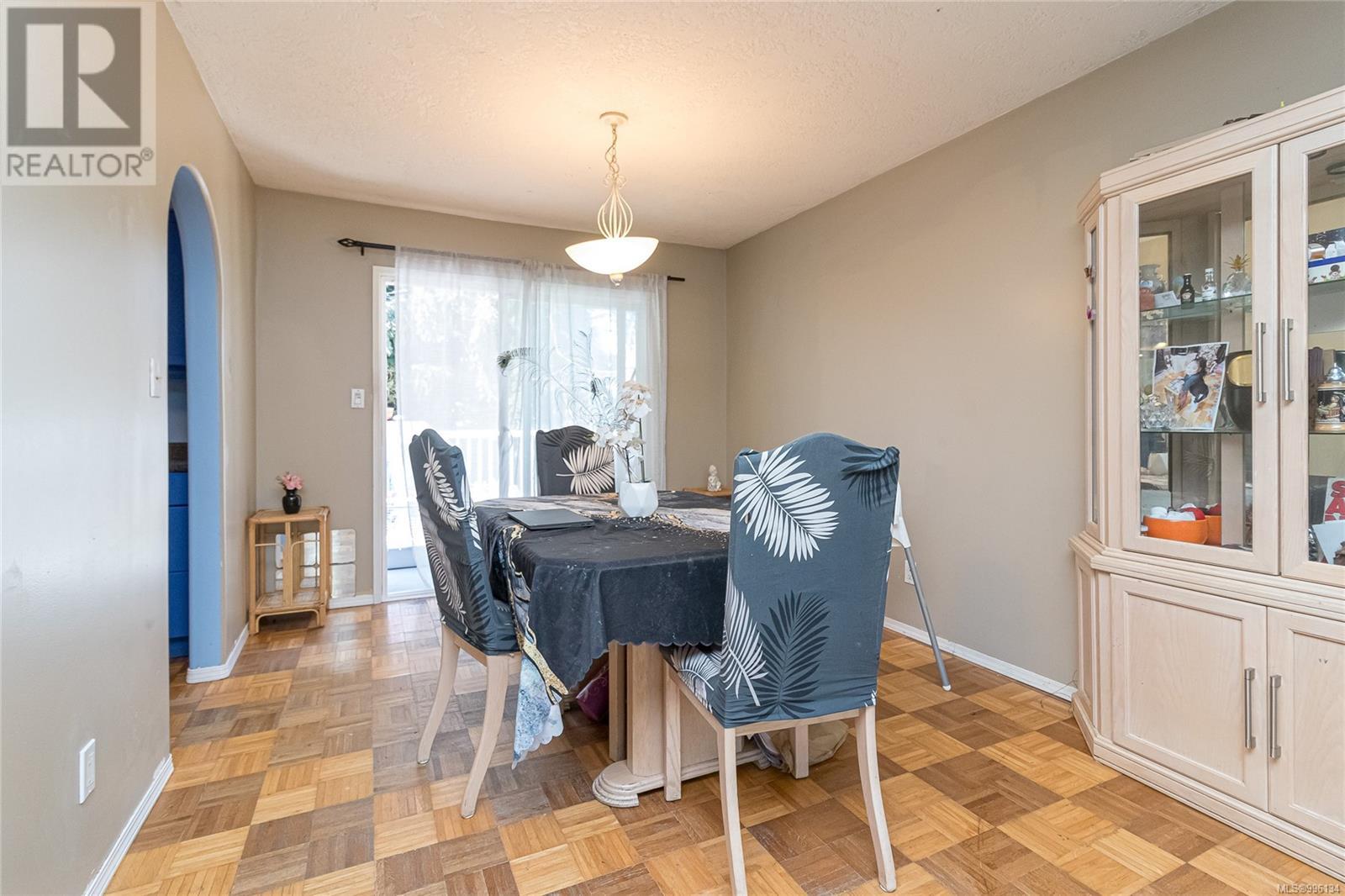  2720 Rainville Road, Langford