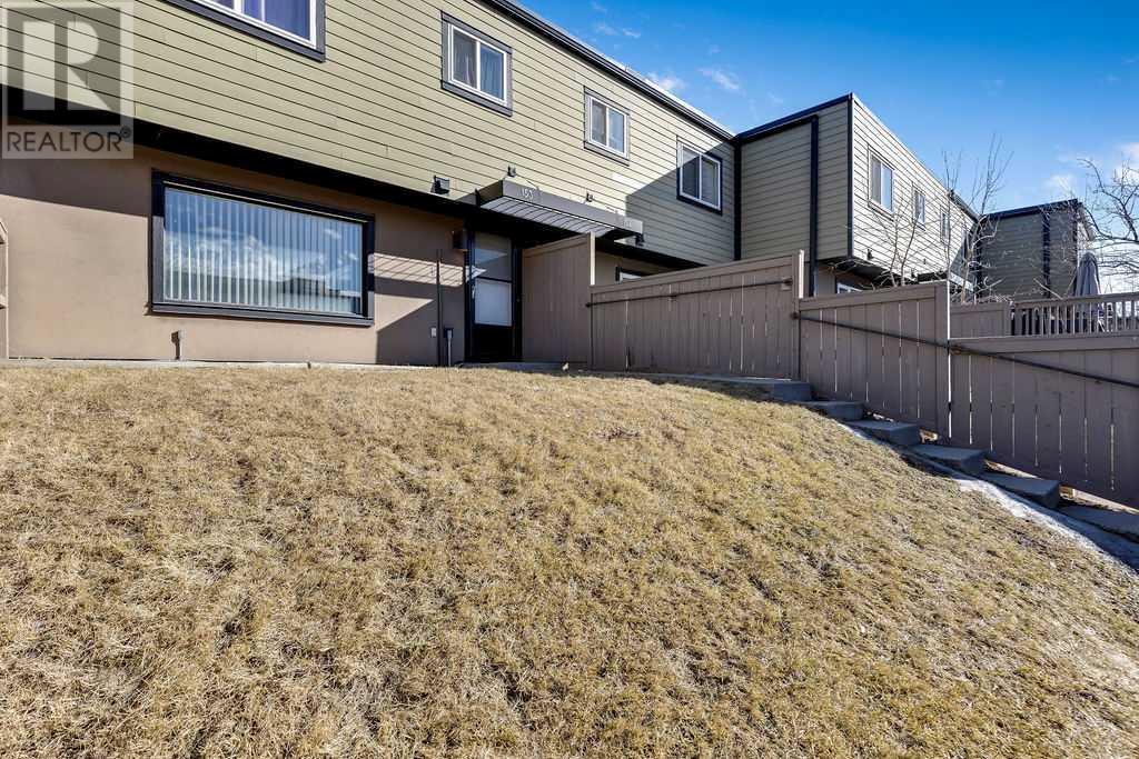 Single Family House for Sale in    Street SW Glenbrook Calgary 