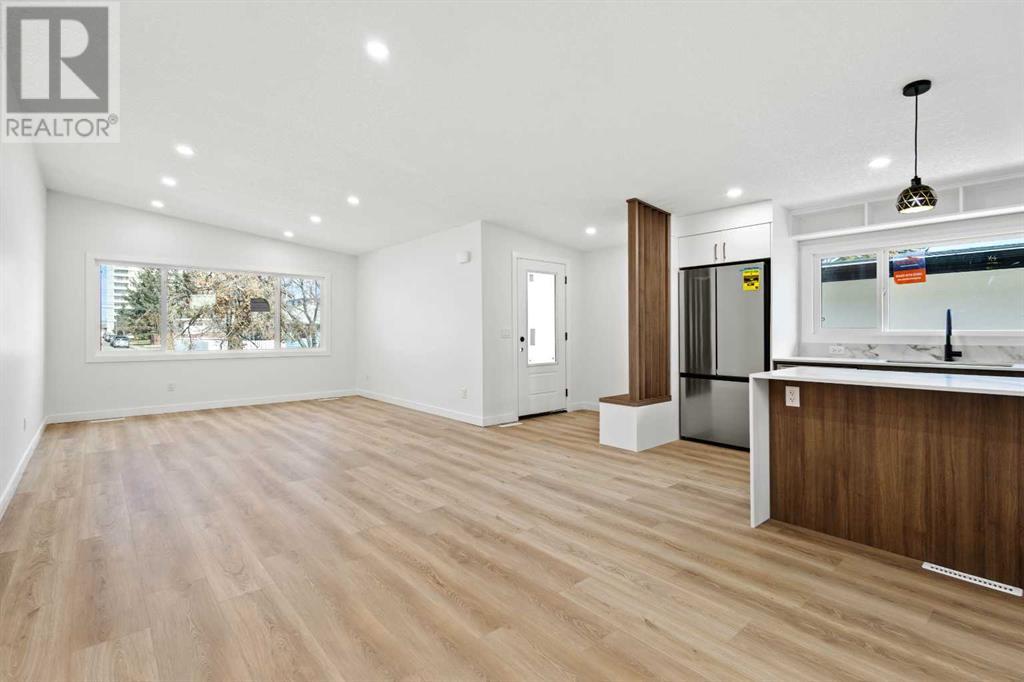 Single Family House Bi-level for Sale in   Avenue SW Kingsland Calgary 