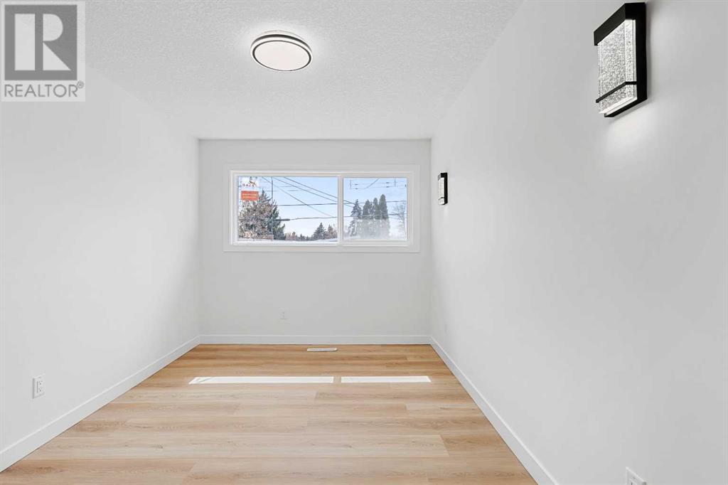 Single Family House Bi-level for Sale in   Avenue SW Kingsland Calgary 