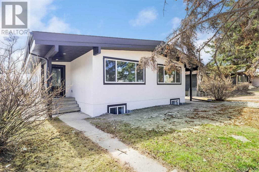 Single Family House Bi-level for Sale in   Avenue SW Kingsland Calgary 