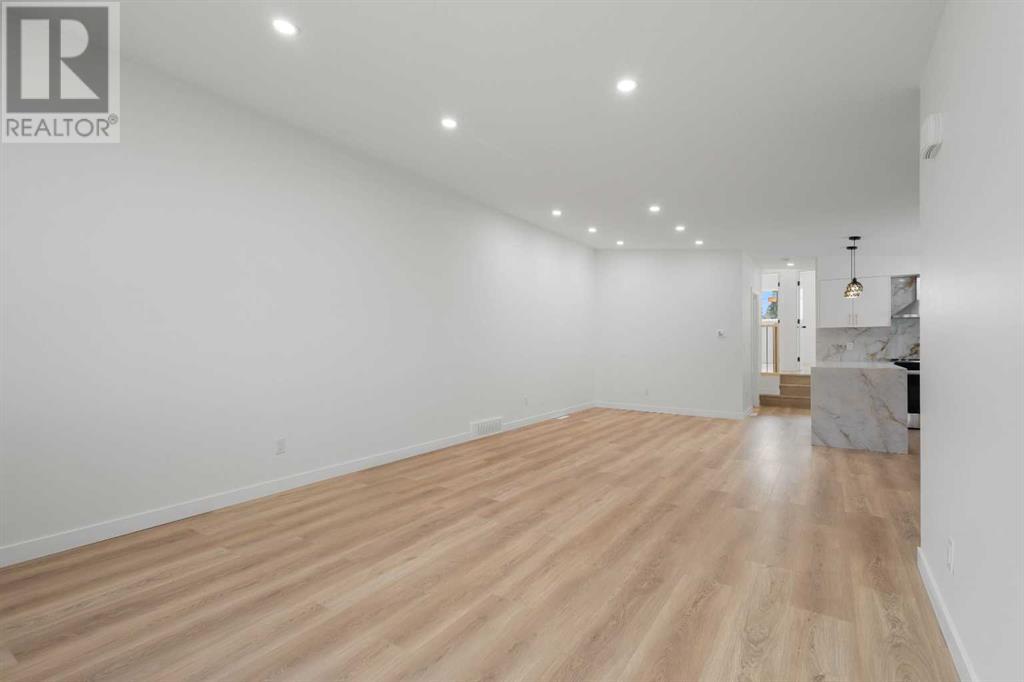 Single Family House Bi-level for Sale in   Avenue SW Kingsland Calgary 