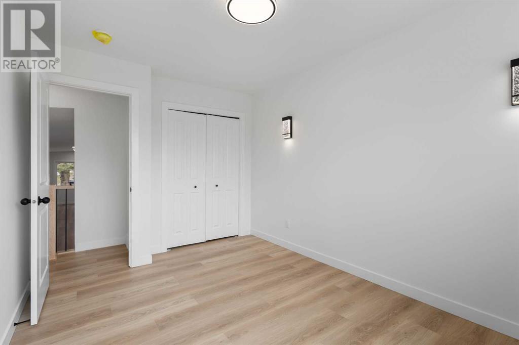Single Family House Bi-level for Sale in   Avenue SW Kingsland Calgary 
