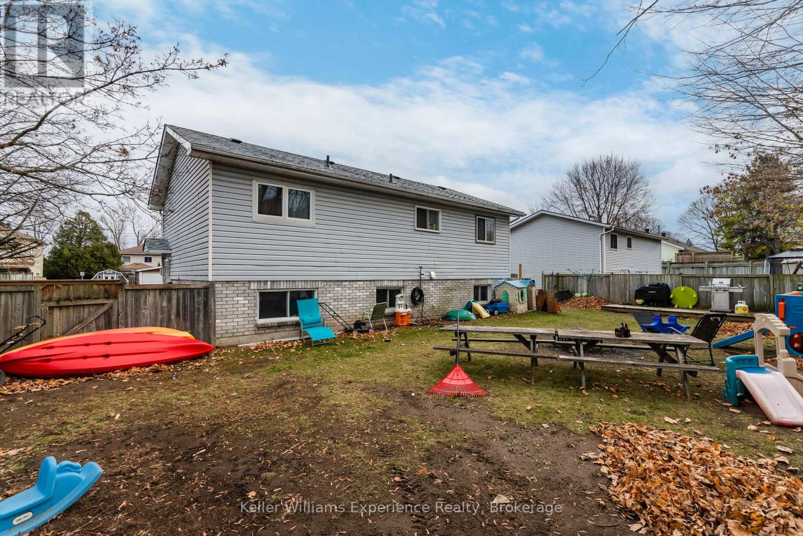Photo 17 of 538 Nelson Street, Midland ON