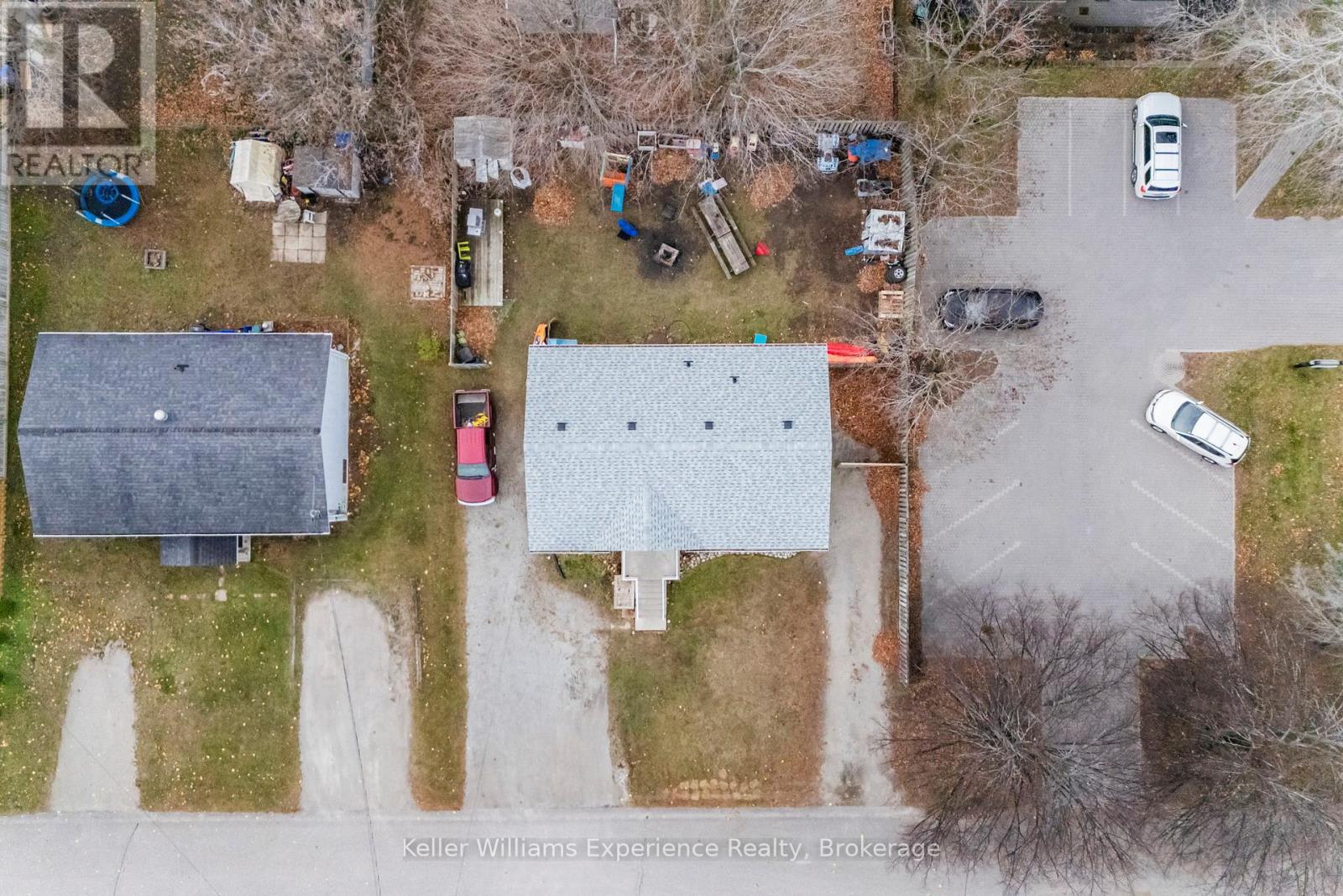 Photo 4 of 538 Nelson Street, Midland ON