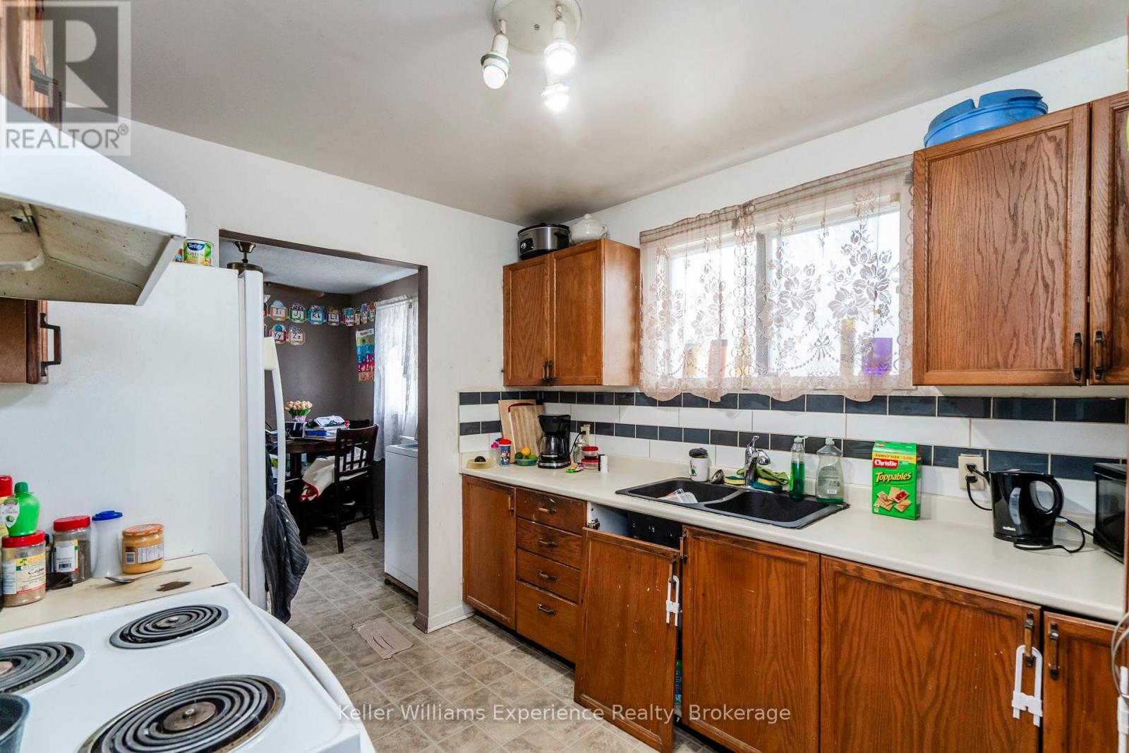 Photo 7 of 538 Nelson Street, Midland ON