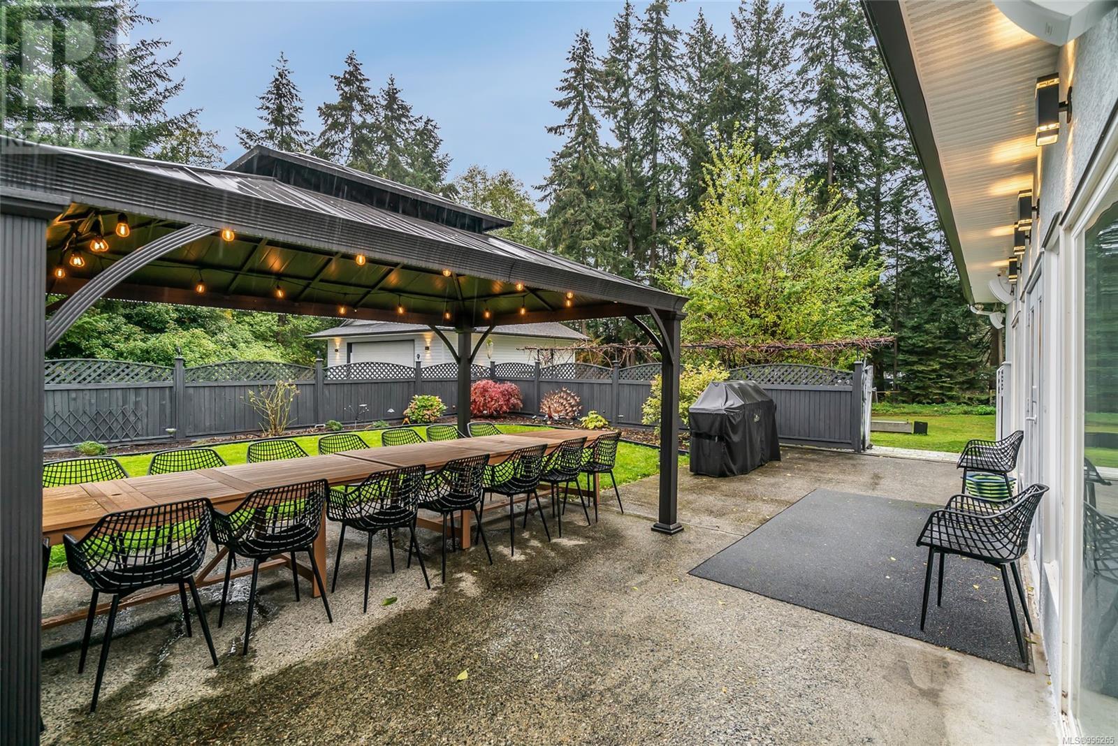 2372 Nanoose Rd, Nanoose Bay