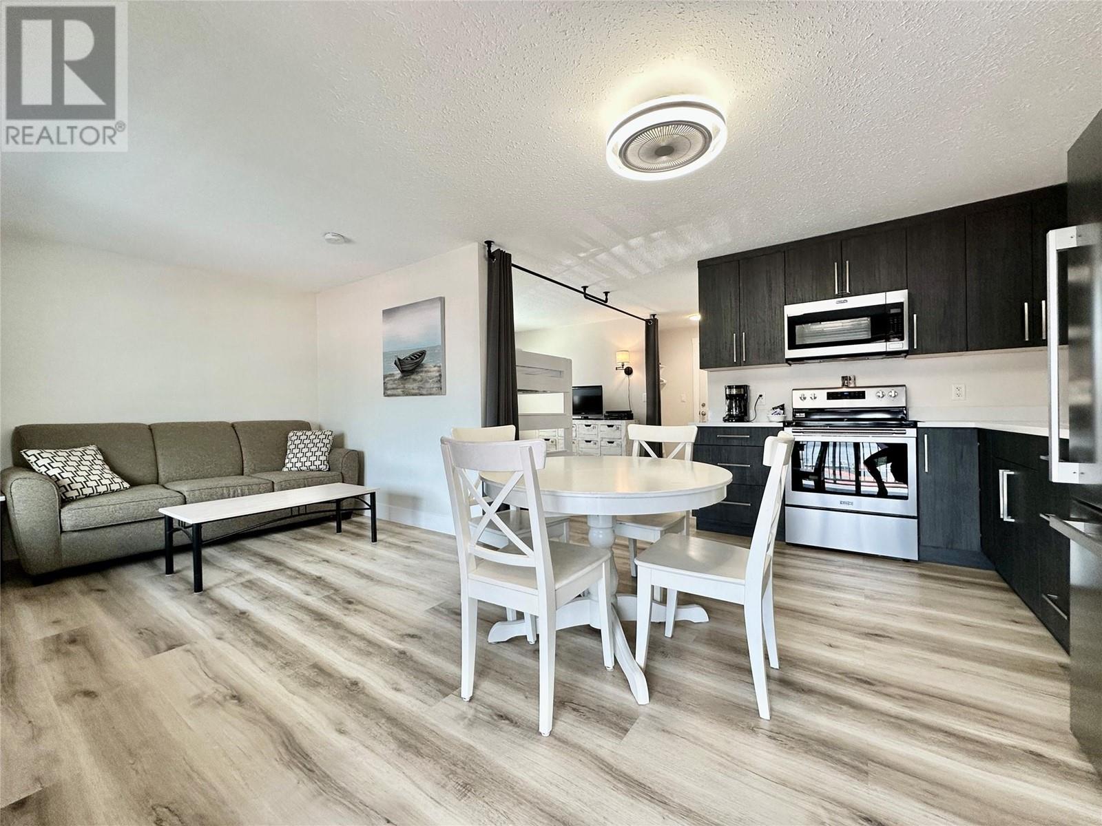 5815 Oleander Drive Unit# 221, Osoyoos