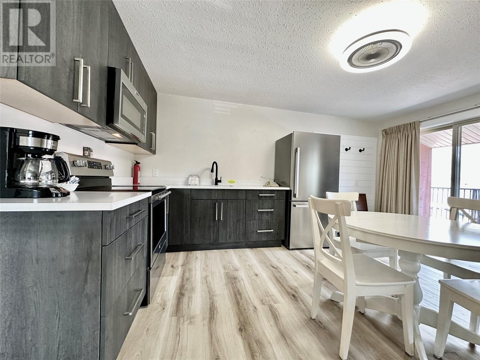5815 Oleander Drive Unit# 221, Osoyoos