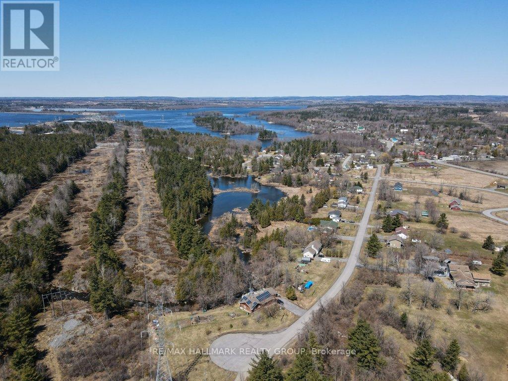 Photo 22 of 206 Old Pakenham Road, Ottawa ON