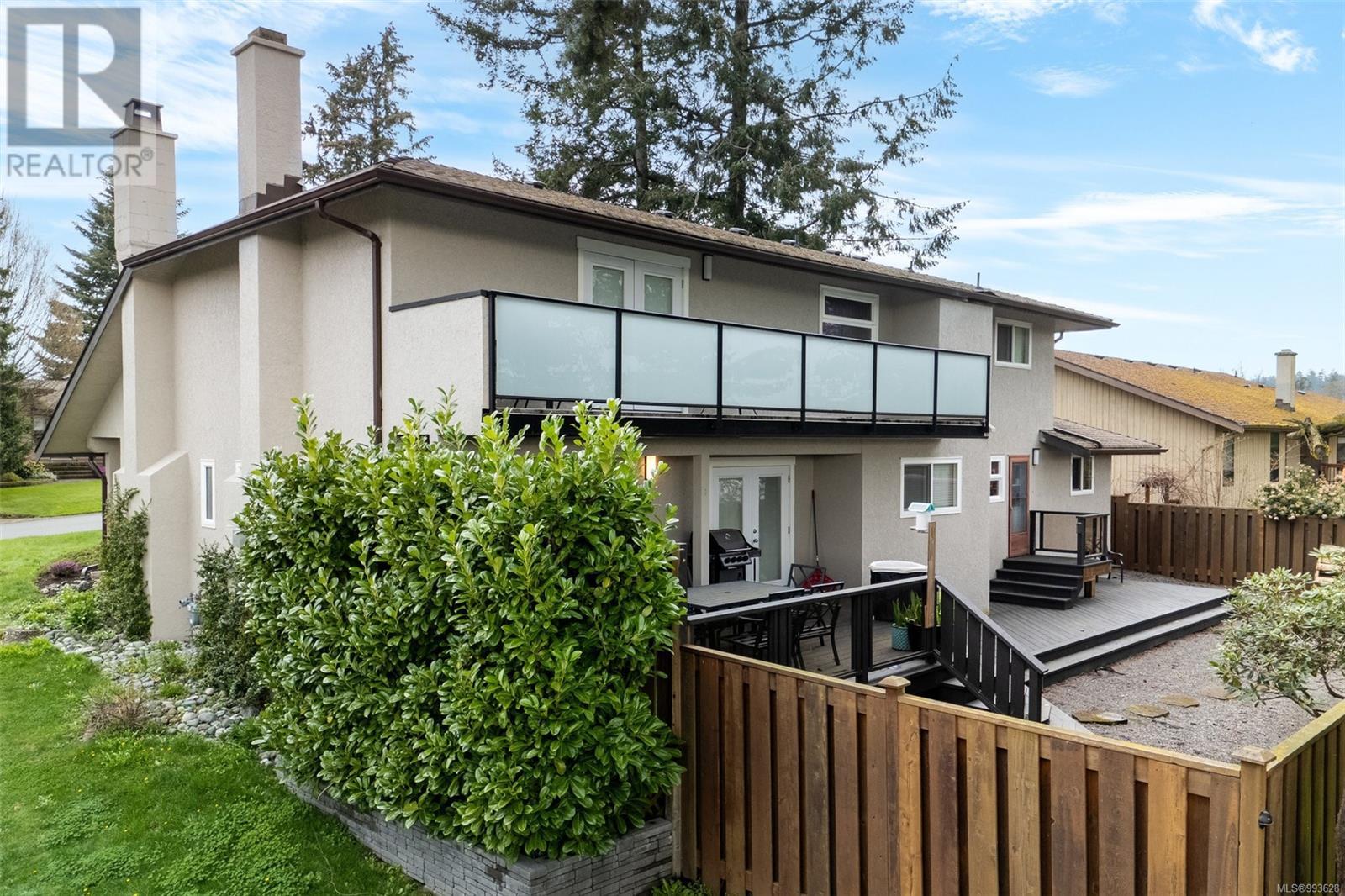 Single Family House Westcoast for Sale in  Strom Ness Pl Saanich 