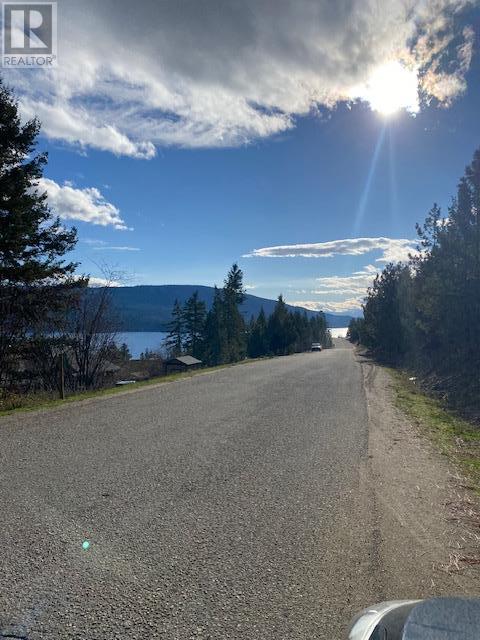  10451 Westshore Road, Vernon