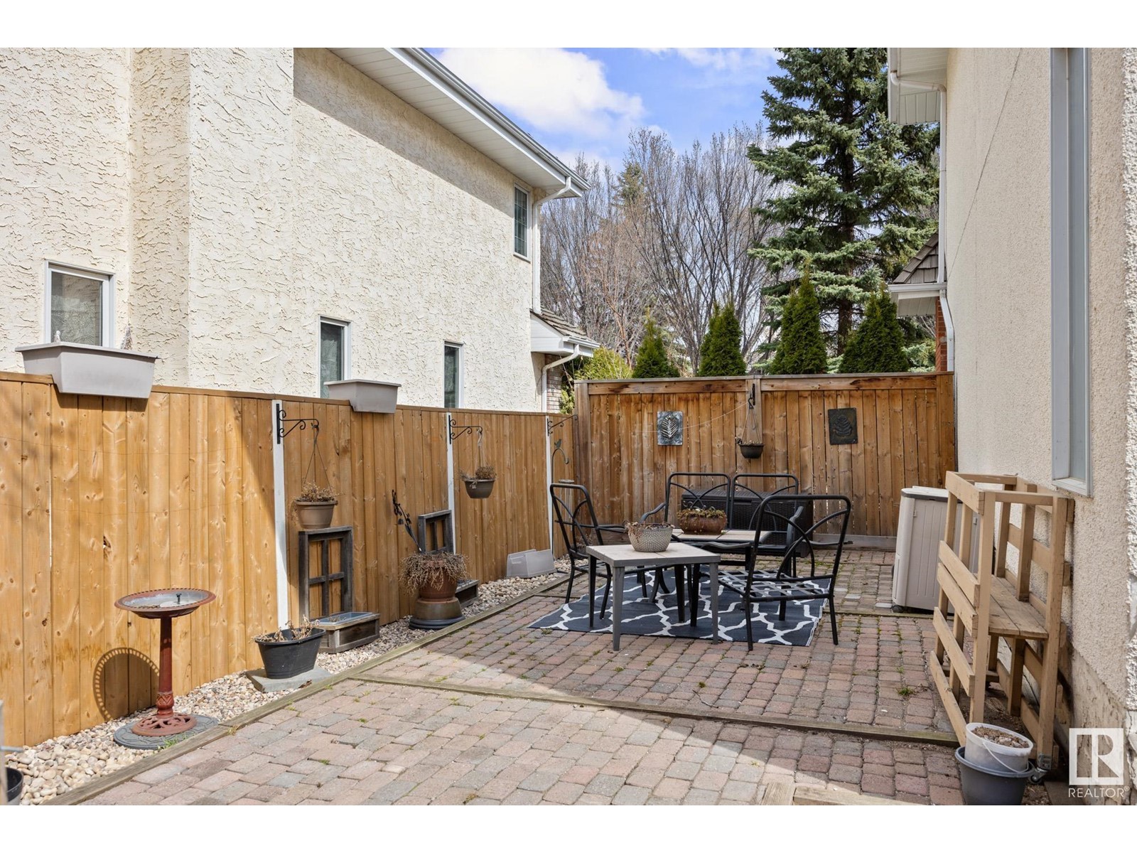 Single Family House for Sale in  BERRYMORE DR St. Albert 