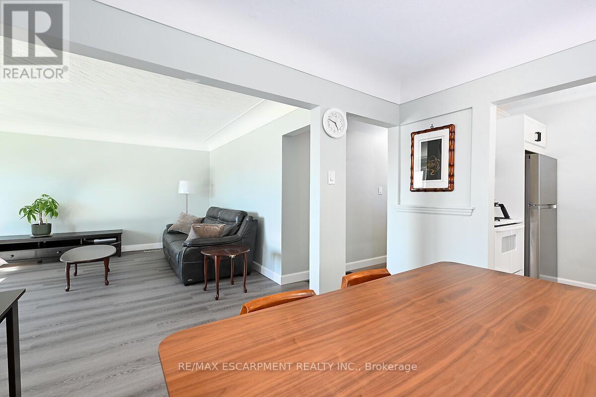 Photo 22 of 333 East 42nd Street, Hamilton ON