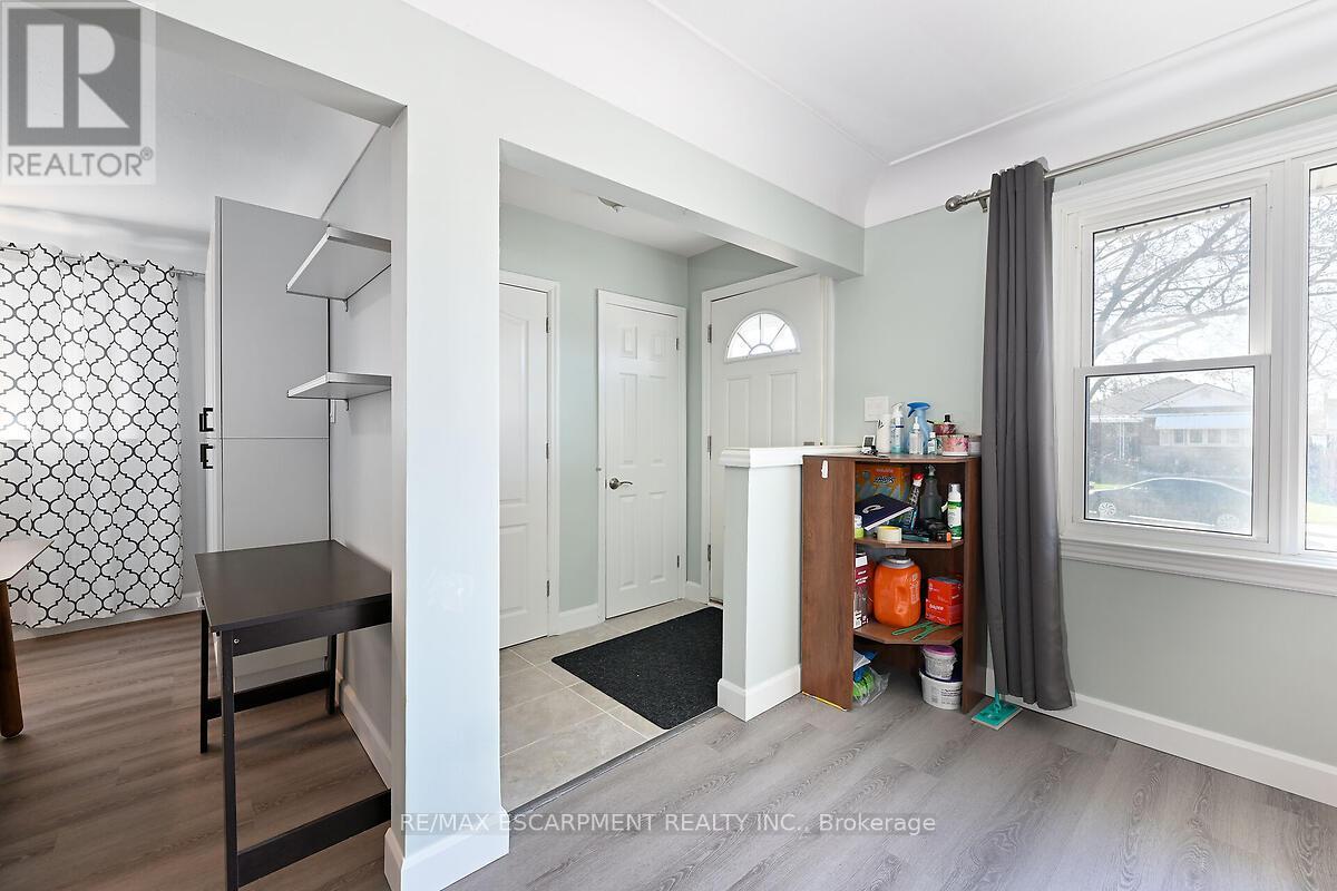 Photo 18 of 333 East 42nd Street, Hamilton ON