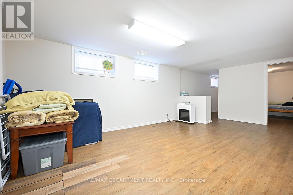 Photo 19 of 333 East 42nd Street, Hamilton ON