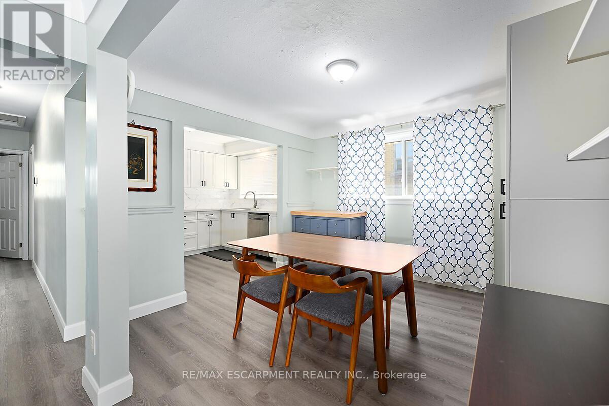 Photo 14 of 333 East 42nd Street, Hamilton ON